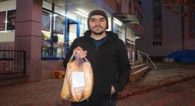 Agirliklarindan Süphelendi, Tarttiginda Gerçek Ortaya Çikti