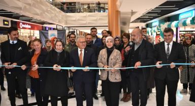 Başkan Büyükkılıç, Dantel Anglez El Sanatları Sergisi'nin Açılışını Yaptı