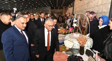 Başkan Büyükkılıç ve Vali Çiçek, Develi'de 77 Muhtarla Buluştu