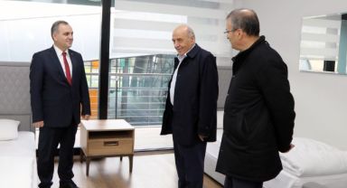 ERÜ Rektörü Altun, Hasta Yakınları Misafirhanelerini Ziyaret Etti