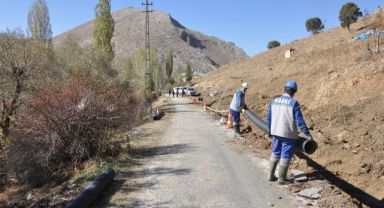 KASKİ, Sarız İlçesi Kıskaçlı Mahallesinde Kanalizasyon Sorununu Çözdü
