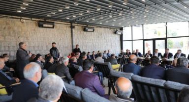 Sayın Valimizin, Develi İlçesinde Muhtarlarla bir araya geldiği haber linki ve fotoğrafları...