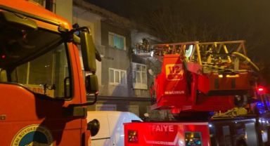 Balkonda çıkan yangın itfaiye ekipleri tarafından söndürüldü