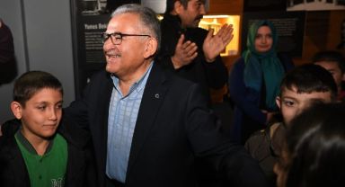 Başkan Büyükkılıç, Minik Öğrencilere Milli Mücadele Müzesi'ni Anlattı