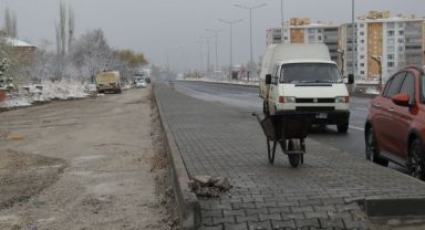 Bünyan Girişinin Çehresi Kar Kış Demeden Değişmeye Devam Ediyor