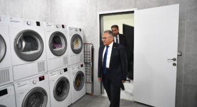 Büyükşehir'in Çamaşır Yıkama Merkezi Öğrenciler Tarafından Takdir Topluyor