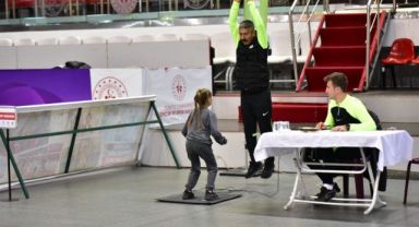 Büyükşehir'in Yetenek Testine 220 Çocuk Katıldı