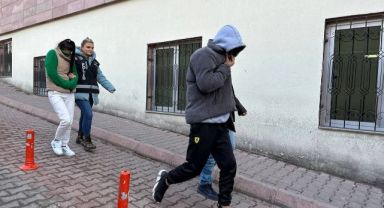 Sahte parayla akaryakıt istasyonundan alışveriş yaptılar, yakayı ele verdiler