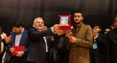 Başkan Büyükkılıç, Kuran-ı Kerim'i Güzel Okuma Yarışması'nda Gençlerle Buluştu