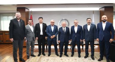 Büyükkılıç’a Eğitimcilerden Ziyaret Ve Teşekkür