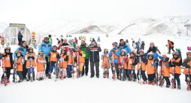 Büyükşehir’in Kayak Okulu Kayıtları Devam Ediyor