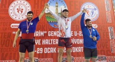 Genç halterci Tokat'tan başarıyla döndü