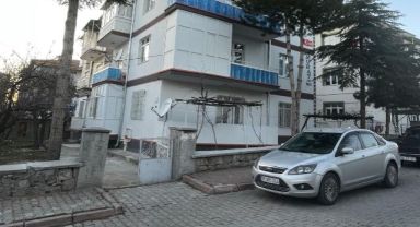 Kayseri'de bir kişi eski eşini bıçakla yaraladı