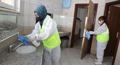 Talas'taki Okullarda Yarıyıl Tatili Temizliği