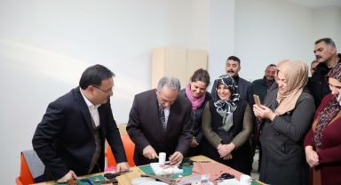 Vali Çiçek Ve Başkan Yalçın Deri Tezgahında