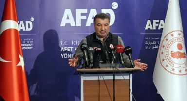 AFAD: Çok yoğun artçı sarsıntı var. Olağan dışı bir durumla karşı karşıyayız