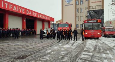 Başkan Büyükkılıç: “25 Araç ve 34 Personel, Deprem Bölgesine Yola Çıktı”