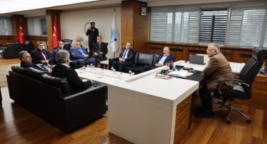 BAŞKAN BÜYÜKKILIÇ’TAN İLÇE BELEDİYE BAŞKANLARIYLA “DEPREM” TOPLANTISI