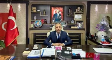 Belediye binasına yıkım kararı!