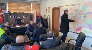 Büyükkılıç'tan, Deprem Bölgesinde Kahraman İtfaiye Erlerine Ziyaret