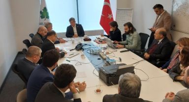 DAVUTOĞLU: SİVİL TOPLUMUN VE BELEDİYELERİN ÖNÜNÜ AÇIN