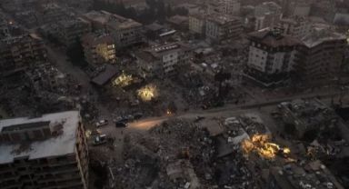 Deprem felaketinde 16'ncı gün bilançosu: Can kaybı 43 bin 556'ya yükseldi