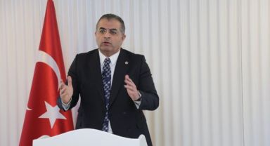 Depremle sarsıldık, liyakatsizlikle yıkıldık: “Çök, kapan, tutun” derken hiç mi acil eylem planı yapmadınız?