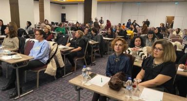 Dünya Kanser Günü’nde kadınlara erken tanının önemi anlatıldı