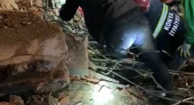 Hatay’da enkaz altındaki 7 yaşındaki Mustafa 163 saat sonra kurtarıldı