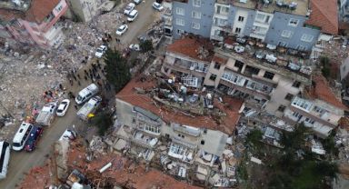 Hatay'da yaşanan 6.4'lük depremin ardından havadan görüntülendi
