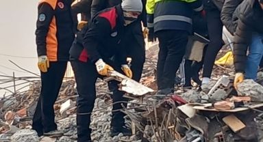 KAYSERİ BÜYÜKŞEHİR, DEPREM BÖLGESİ OSMANİYE’DE DE YARALARI SARIYOR