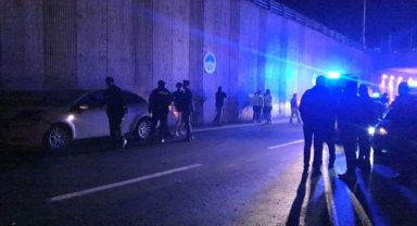 6 aracın karıştığı zincirleme kazada 2 kişi yaralandı