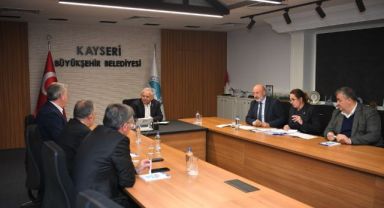 Büyükşehir'de Depremlerle İlgili Değerlendirme Toplantısı