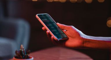Cep telefonlarına büyük zam yolda!
