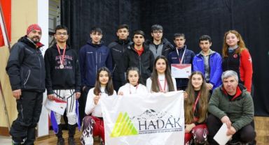 Dağ kayağında madalyalar sahiplerini buldu