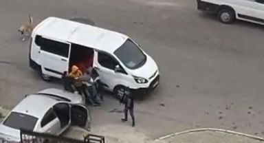 Film sahnesi gibi... Tuzla'da otomobilin yolunu kesip sürücüyü kaçırdılar