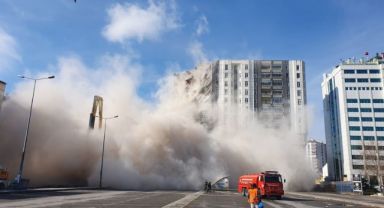 Kayseri'de 584 ağır hasarlı bina var