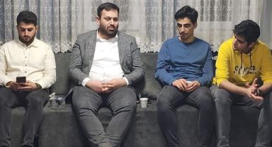 Saadet Partili Harun Toprak Gençlerle Bir Araya Geldi