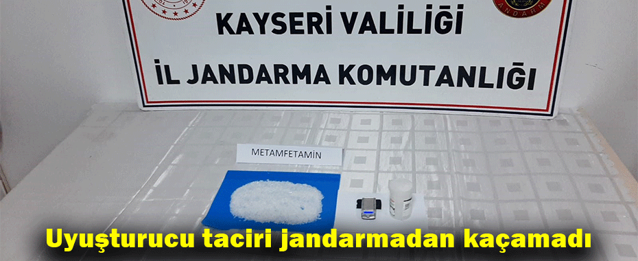 Uyuşturucu taciri jandarmadan kaçamadı