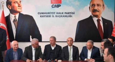 Bakan Akar, CHP ve İYİ Parti il başkanlıklarını ziyaret etti