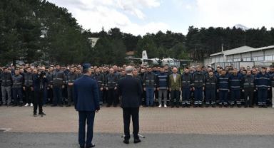 Bakan Akar ile Başkan Büyükkılıç, Bayramlaşma Programlarına TOGG ile Katıldı