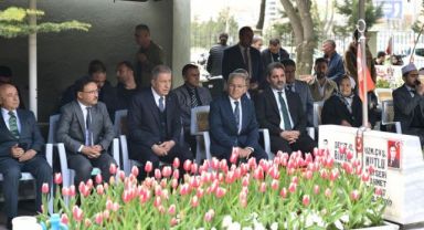 Bakan Akar, Vali Çiçek ve Başkan Büyükkılıç'tan
