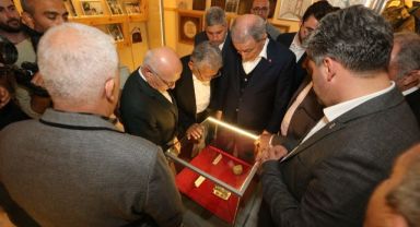 Bakan Akar ve Başkan Büyükkılıç'tan 15 Temmuz Şehidinin Ailesine Ziyaret