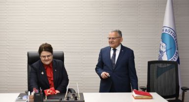 Bakan Yanık'tan Başkan Büyükkılıç'a Ziyaret