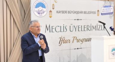 Başkan Büyükkılıç, Büyükşehir Meclis Üyeleri ve Aileleriyle İftar Sofrasında Buluştu