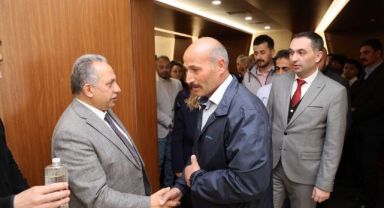 Başkan Yalçın Personelle Bayramlaştı