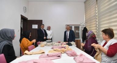 Büyükşehir'in 'Çocuklarımıza İyilik Örün' Kampanyası ile 4 Bin Yumak İp, İyiliğe Dönüştü