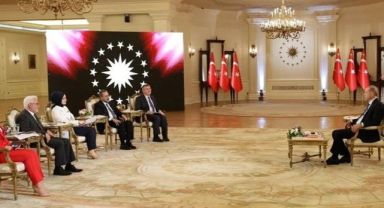Erdoğan canlı yayında rahatsızlandı, ara verilen program erken bitirildi