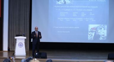 ERÜ’de “Deprem Bölgesiyle Tek Yürek ERÜ” Konulu Söyleşi Düzenlendi