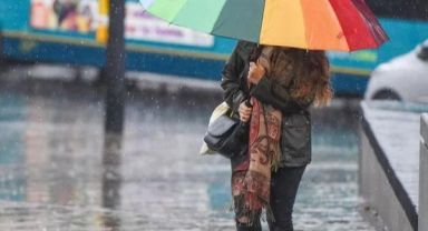 İstanbul'a peş peşe flaş uyarı saat verildi dolu riski var mı! Meteoroloji: 10 şehirde kuvvetli sağanak bekleniyor!